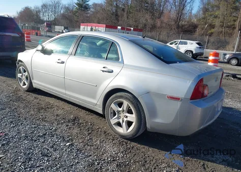 2011 Chevrolet Malibu Ls z USA, uszkodzony, nr VIN 1G1ZB5E15BF161825